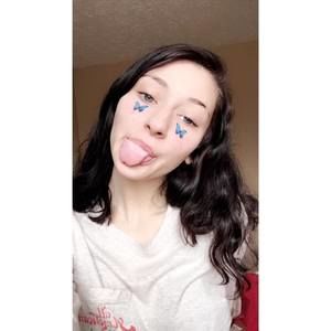 Meet your Posher, Alison